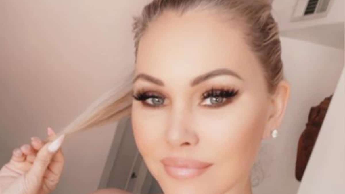 Shanna Moakler shares topless photograph as she heads again to L.A.
