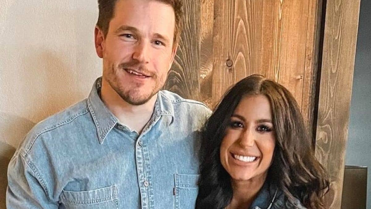 See the before-and-after pics of Chelsea Houska and Cole DeBoer’s skilled pantry group