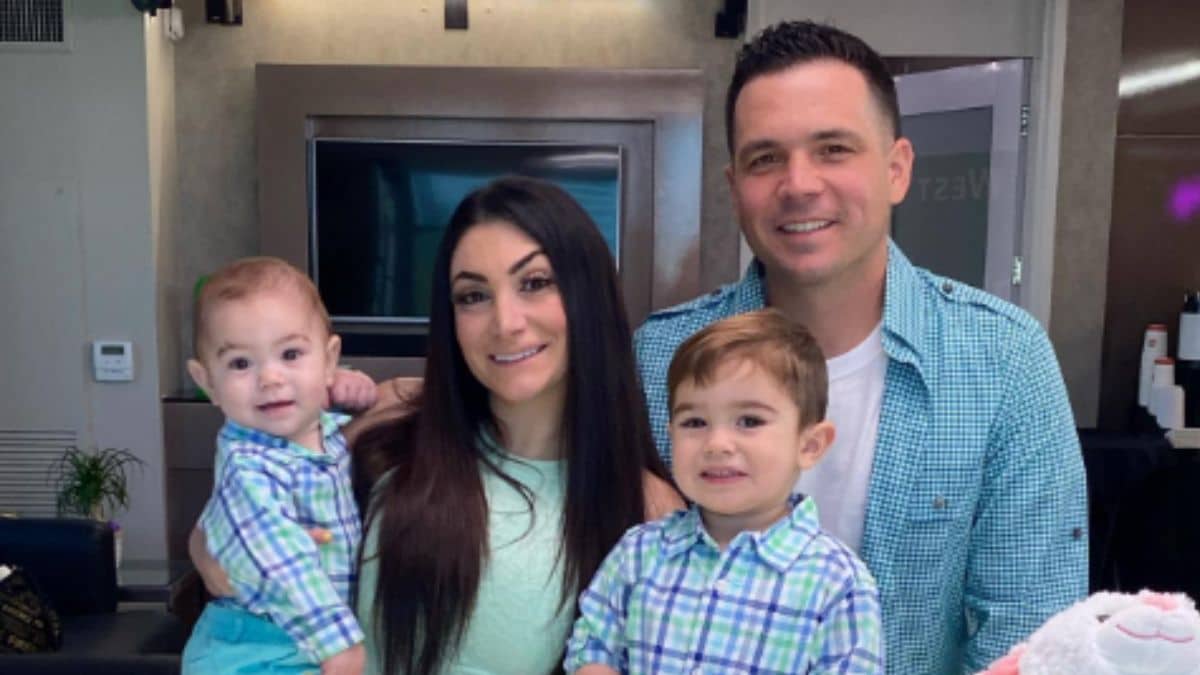 Jersey Shore Family Vacation's Deena Cortese and her family.