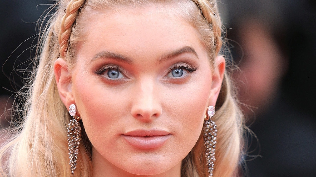 Mannequin Elsa Hosk exhibits off braless publish child physique in bikini with pigtails