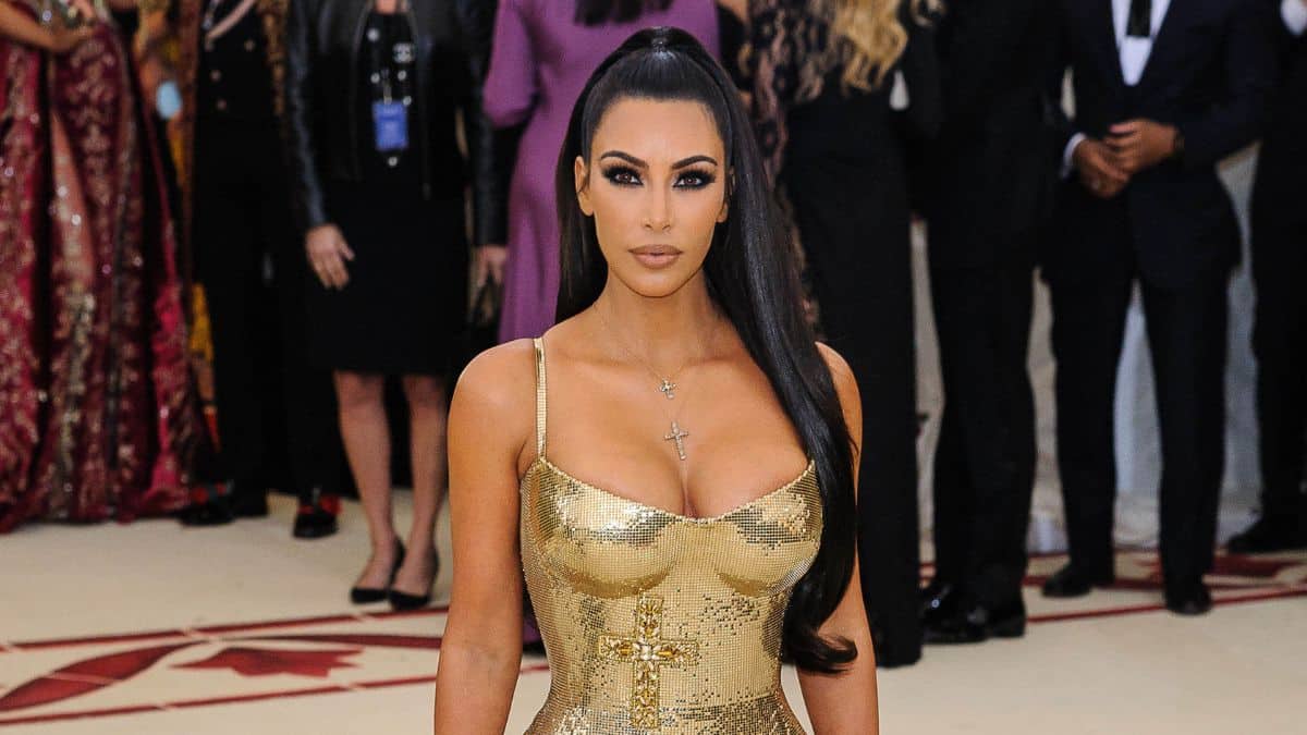 Kim Kardashian only wore Marilyn Munroe's dress for a few minutes at the Met Gala.