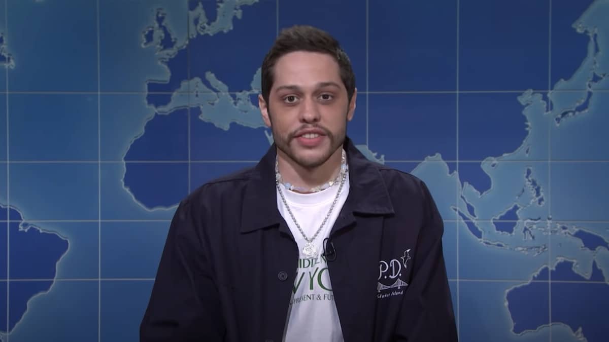 pete davidson during saturday night live weekend update goodbye