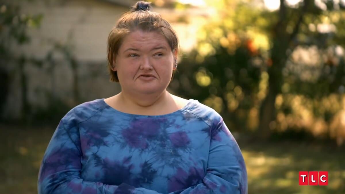 1000-Lb. Sisters star Amy Slaton gives an update on her baby and answers fan questions about her pregnancy.