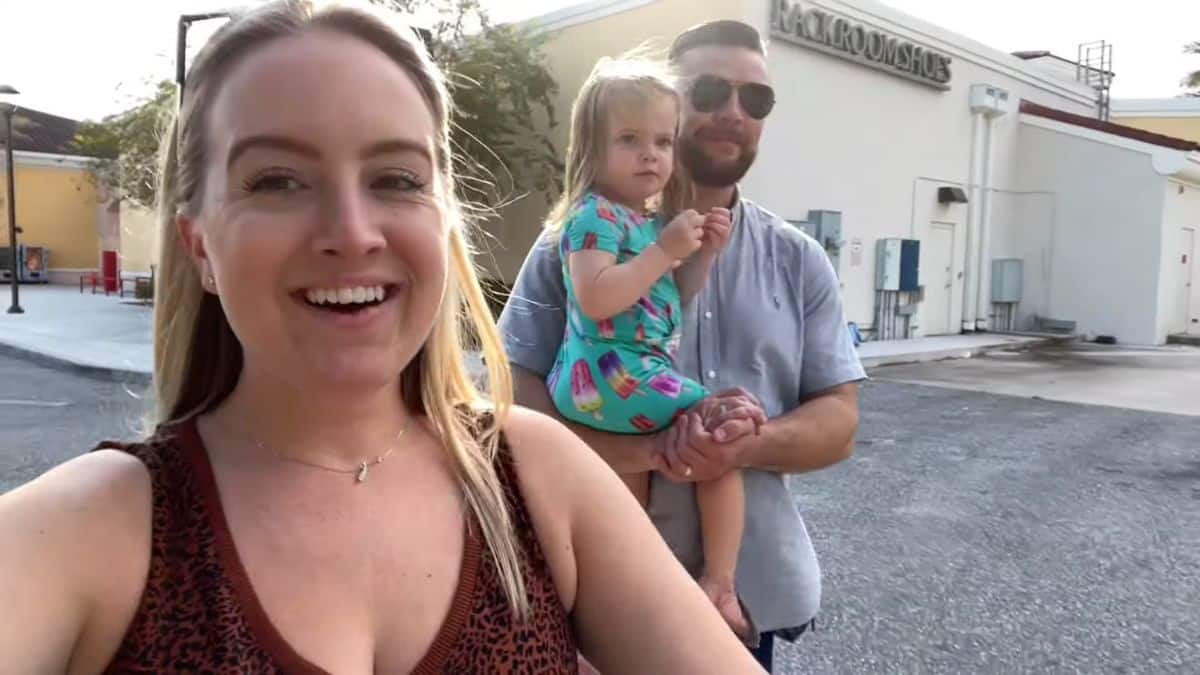 90 Day Fiance star Elizabeth Potthast is not surpised that she's having a baby boy