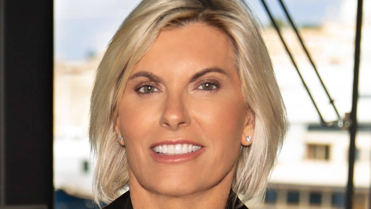 Captain Sandy Yawn and more Below Deck Mediterranean stars celebrate 100th episode.