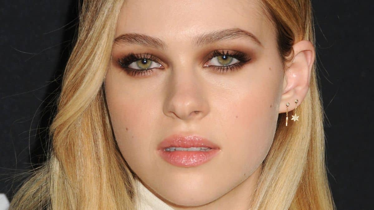 Nicola Peltz reveals off new brunette hair amid rumors of a feud with Victoria Beckham