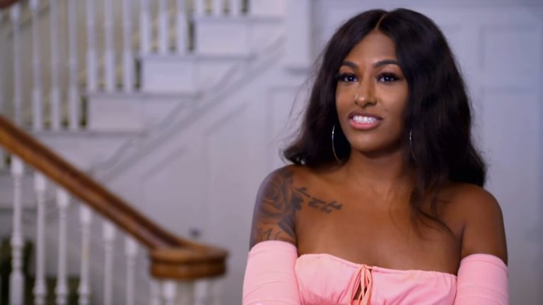 Married at First Sight's Katina Good wants fans to know her marriage is still going strong.