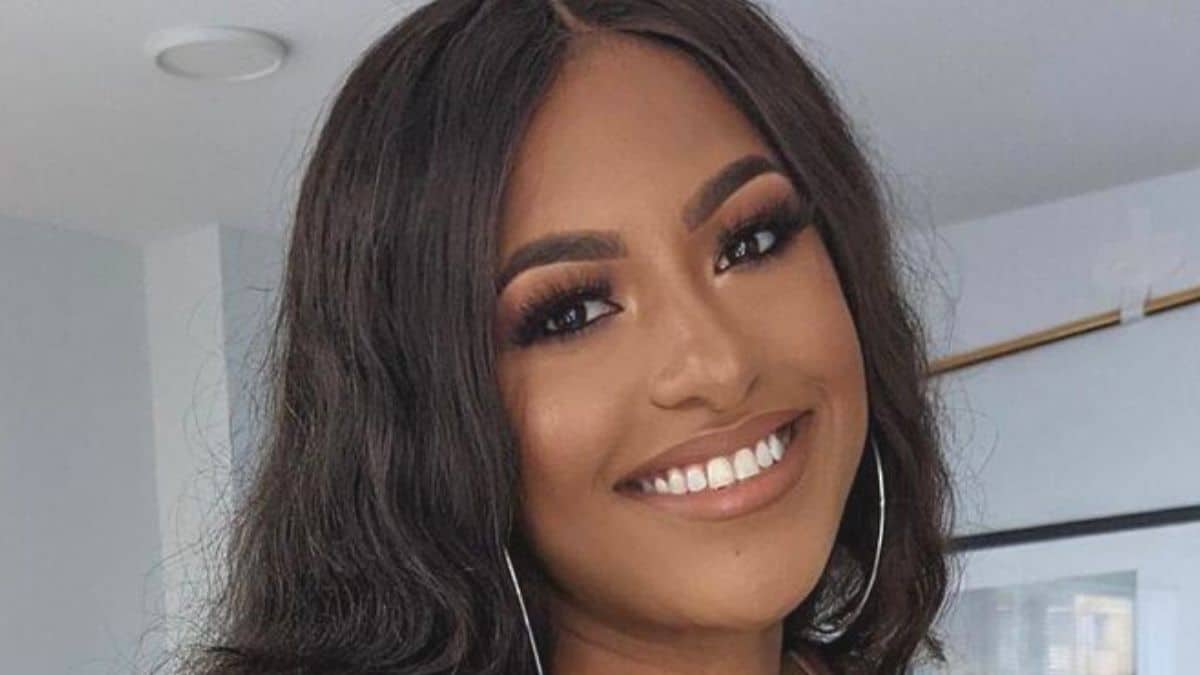 MAFS star Katina Goode writes a message for husband Olajuwon Dickerson for their one year anniversary.