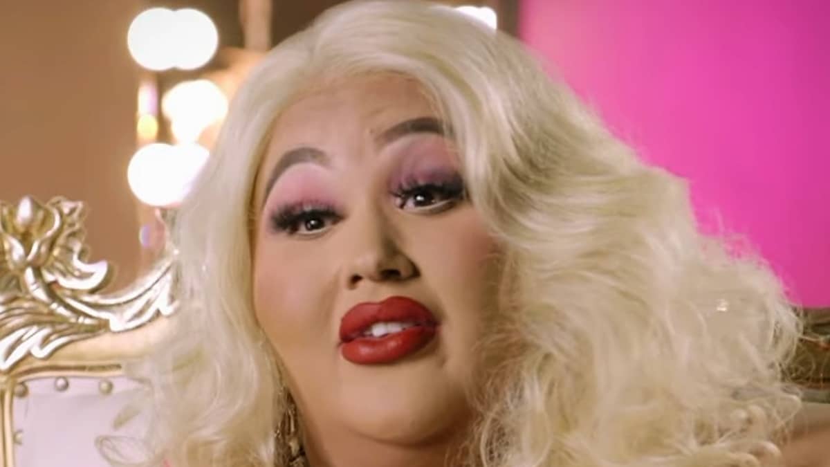 Super Sized Salon's Jamie Lopez gives Mama June and her daughters a makeover.