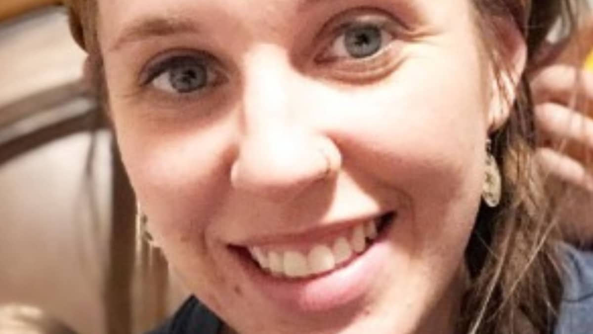 Jill Duggar selfie.