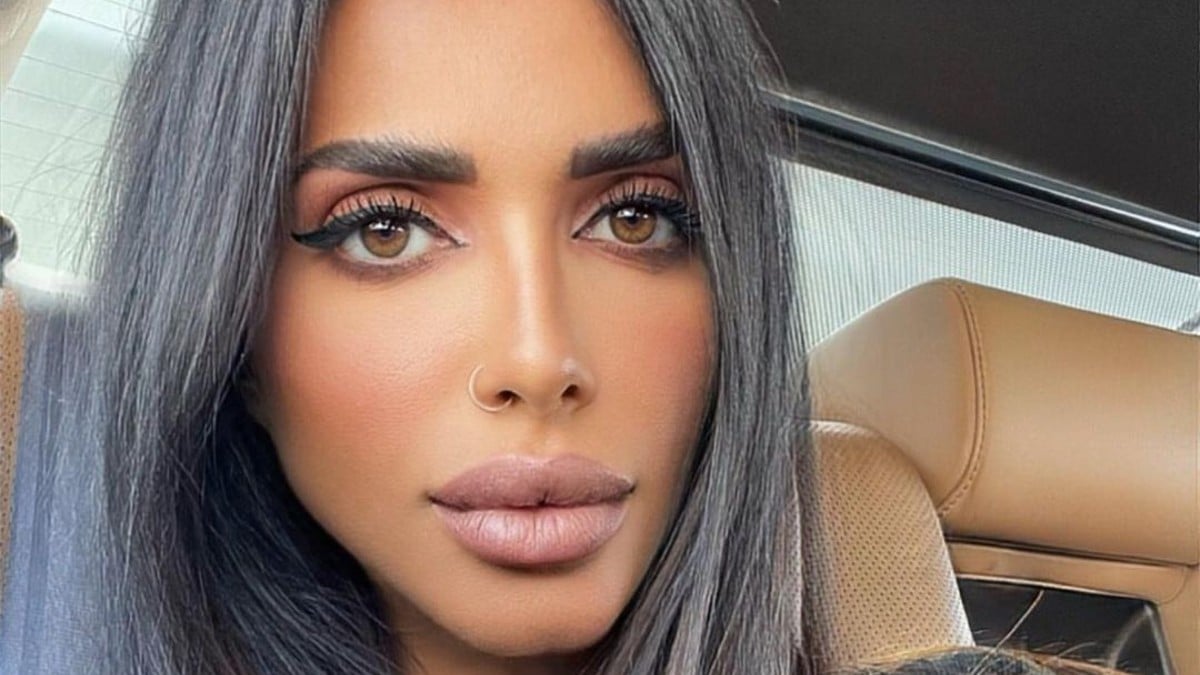 Sara Al Madani Instagram selfie