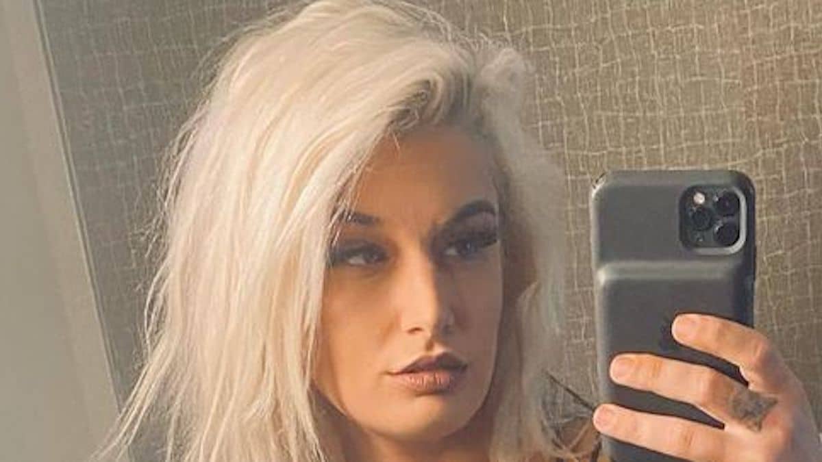 AEW’s Toni Storm goes nude for health journal shoot