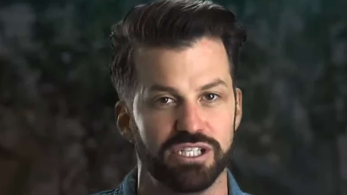 johnny bananas during war of the worlds 2 season of the challenge