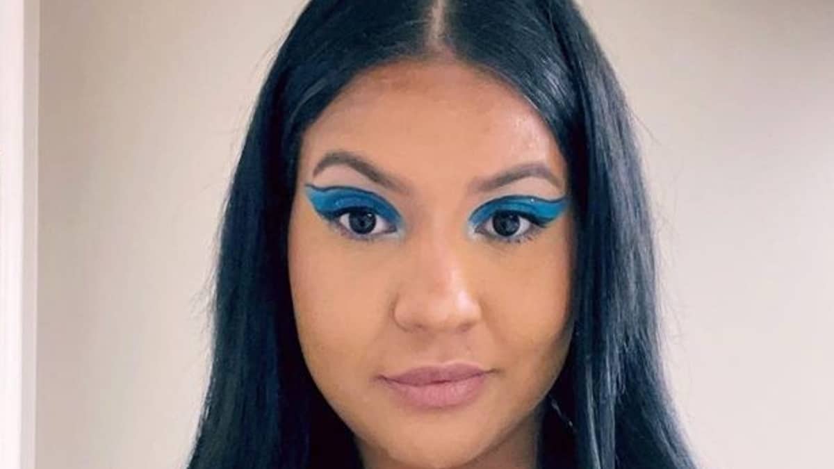 Karine Martins shares photos of her sons amid custody battle.