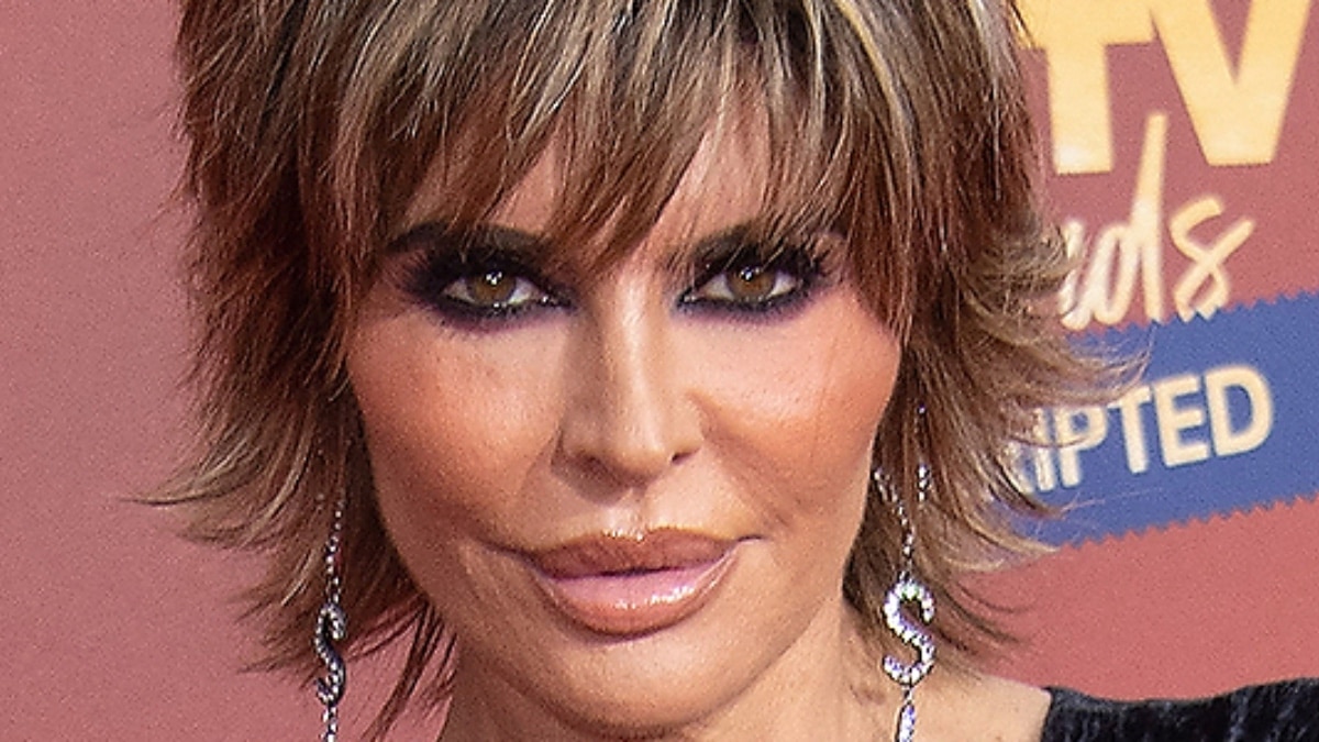 The Real Housewives of Beverly Hills star Lisa Rinna is sending a strong message.