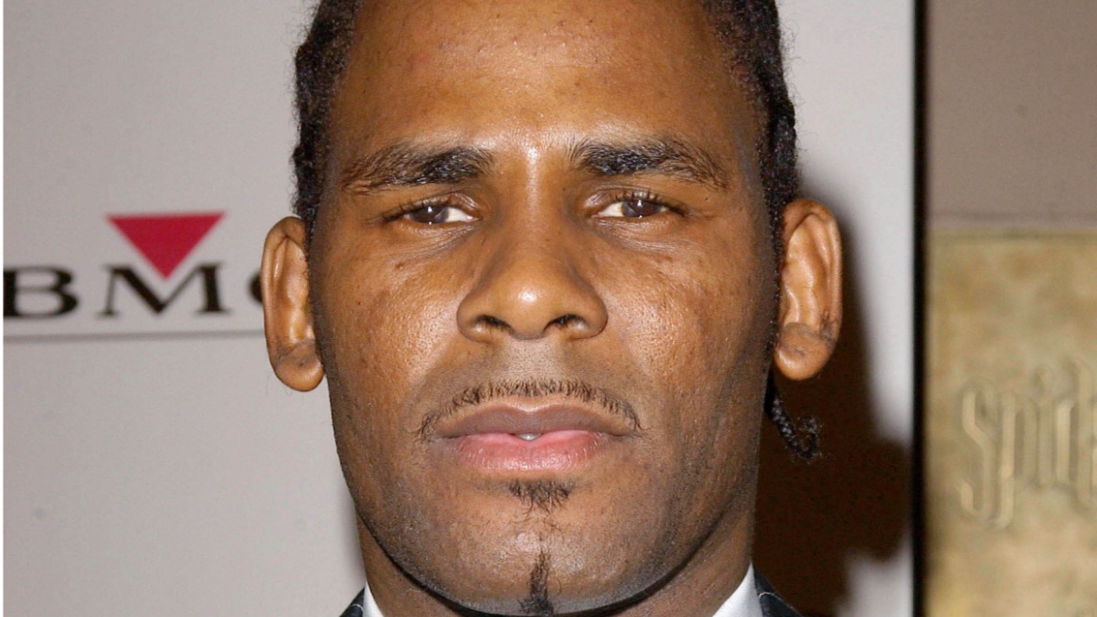 R. Kelly feature