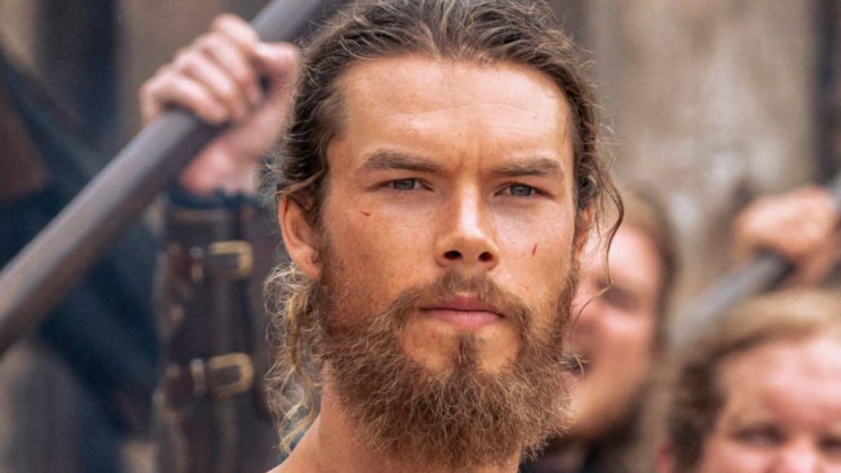 Sam Corlett stars as Leif Eriksson is Episode 8 of Netflix's Vikings: Valhalla Season 1
