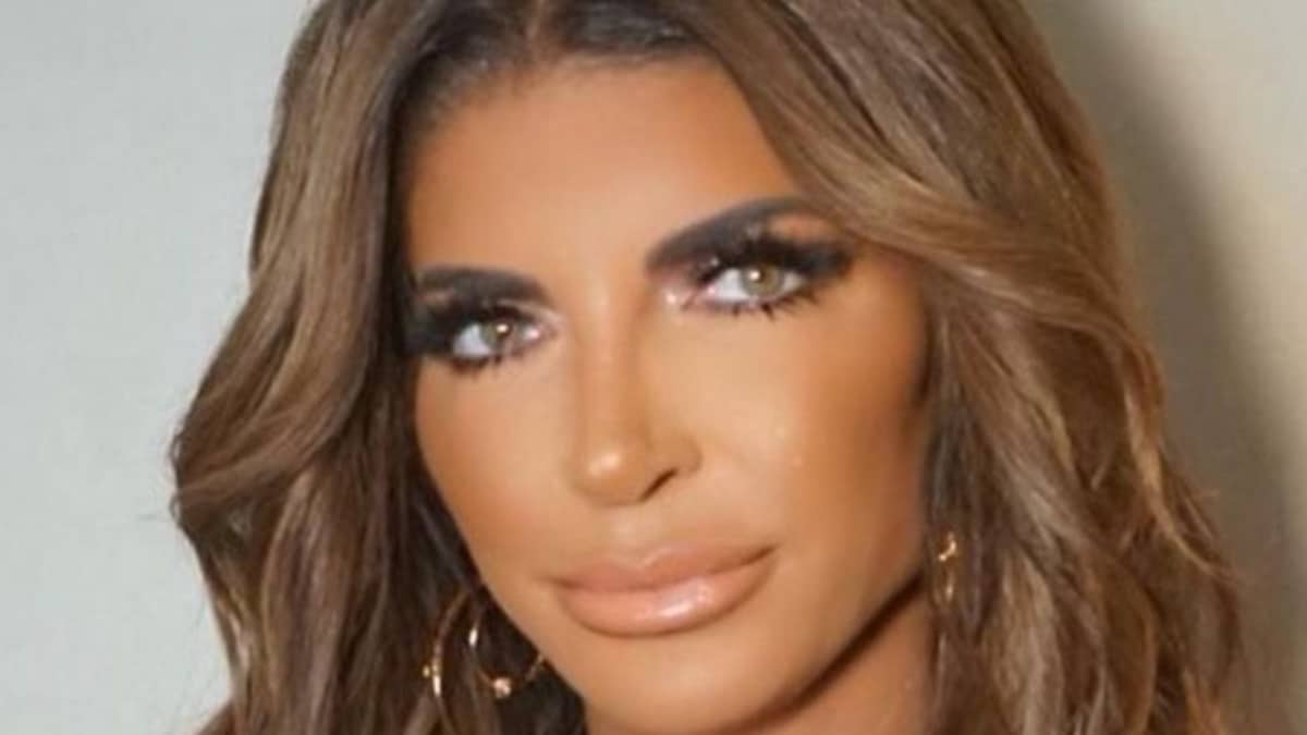 The Real Housewives of New Jersey star Teresa Giudice gets massive support on DWTS.