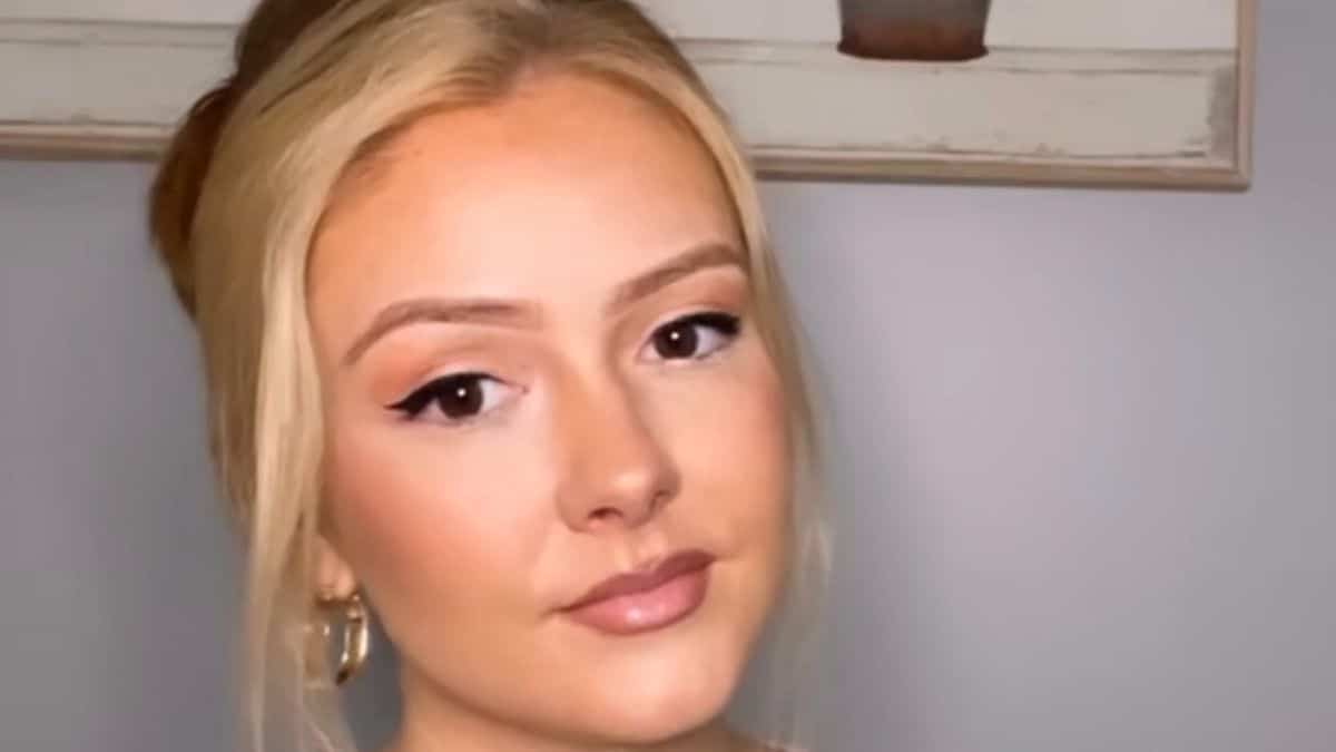 90 Day Fiance star Kara Bass shows off her dance moves in denim overalls.
