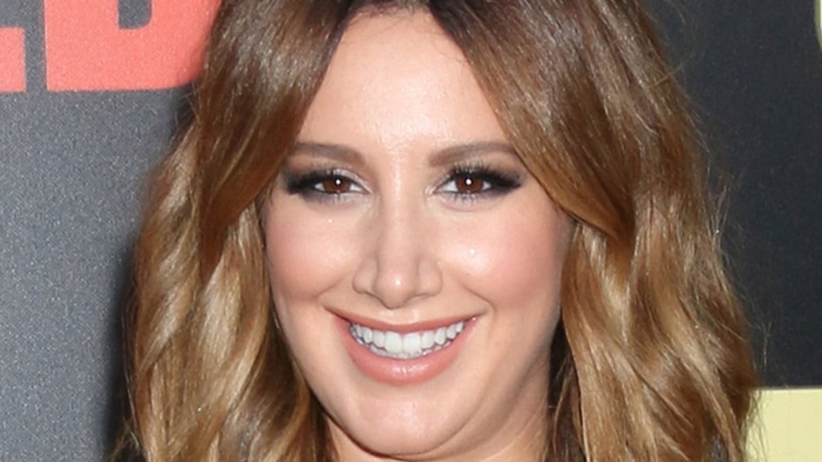 Ashley Tisdale at the Snatched World premiere