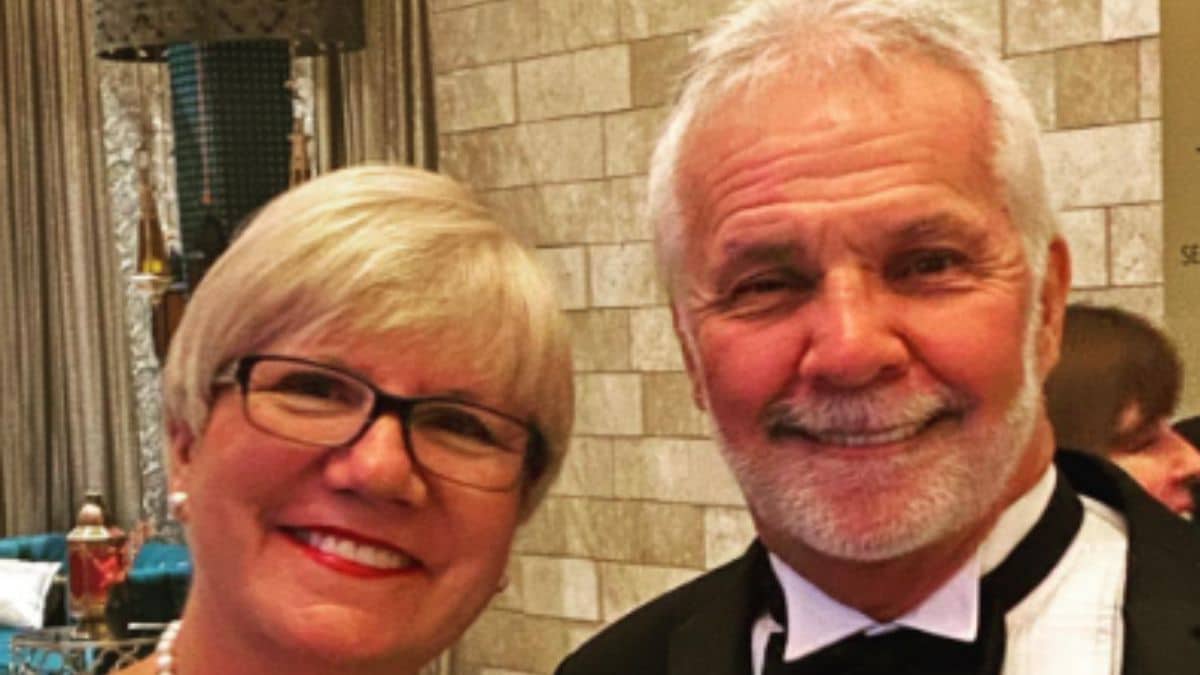Captain Lee and his wife Mary Anee taking a selfie.