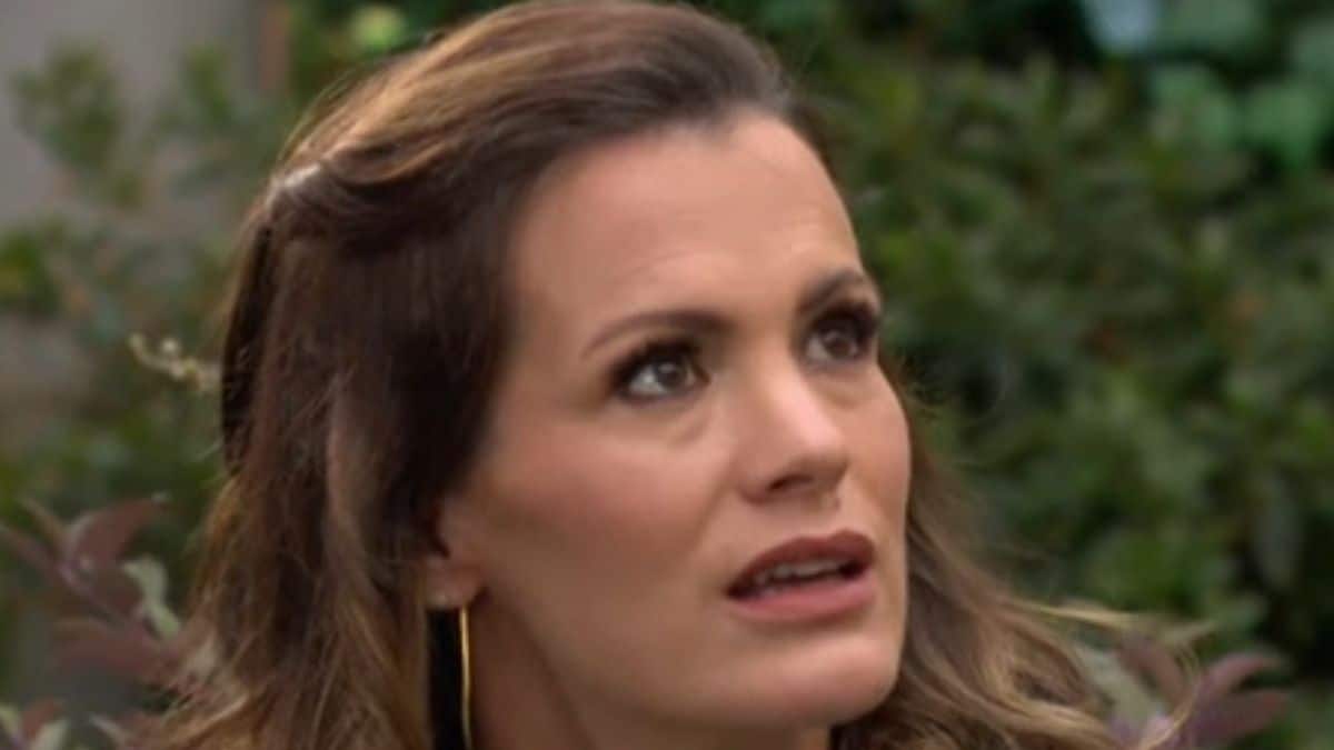 Melissa Claire Egan as Chelsea Lawson on Y&R.