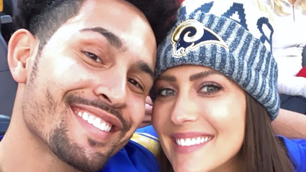 Bachelor in Paradise alums Thomas Jacobs proposed to his fiancé, Becca Kufrin.