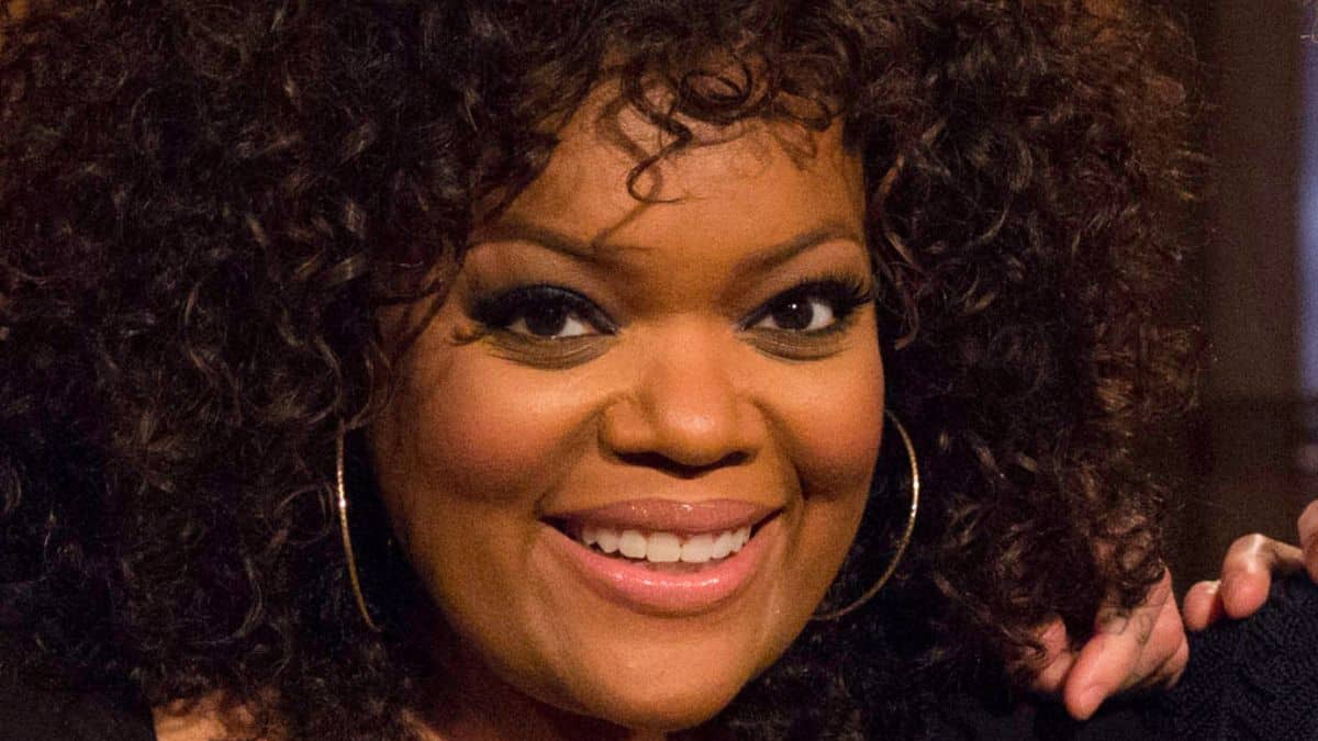 Yvette Nicole Brown made a cameo appearance in Episode 21 of AMC's The Walking Dead Season 11