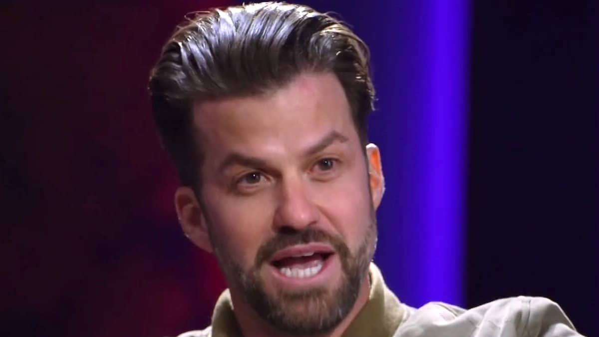johnny bananas in the challenge ride or dies episode 2 at deliberation