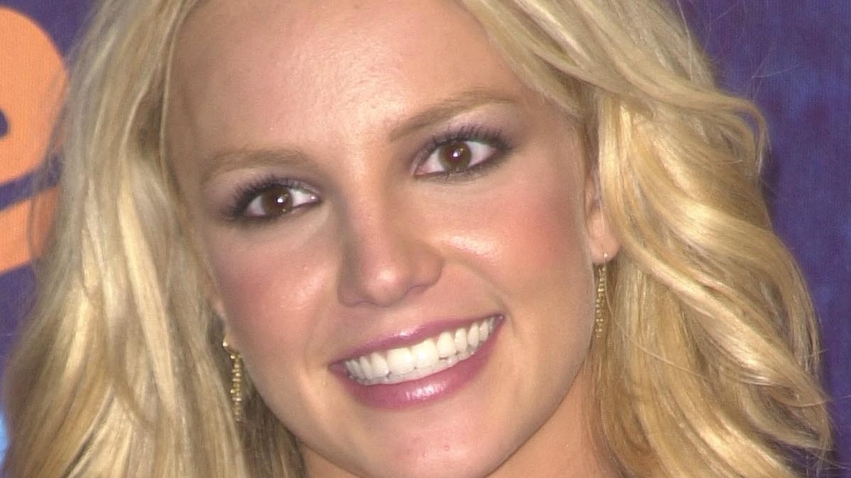 Britney Spears at the Teen Choice Awards 2003.