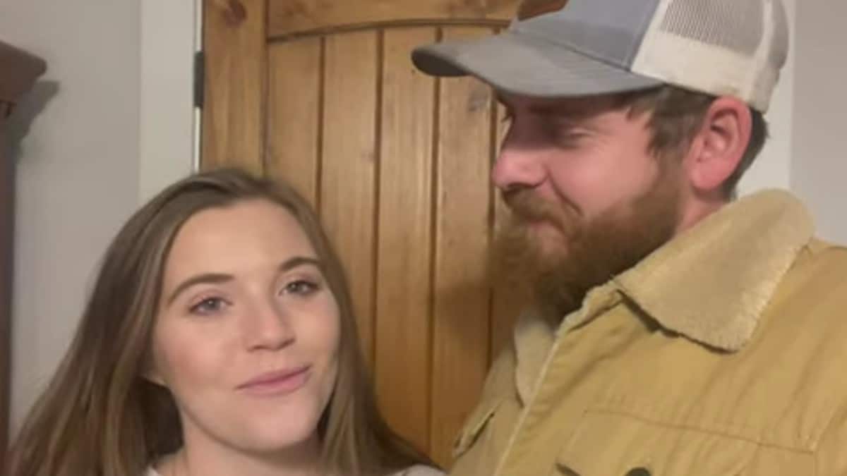 Joy-Anna and Austin address their gender reveal.