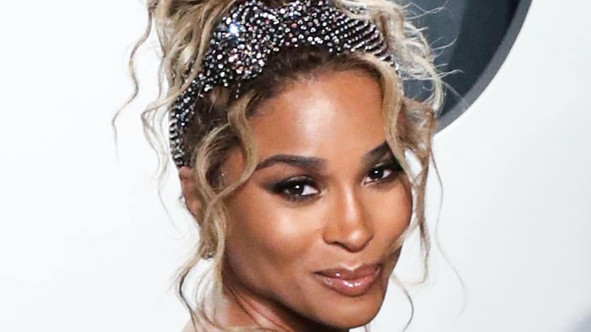 Ciara wows in shiny gown for New 12 months’s Eve present in Disneyland