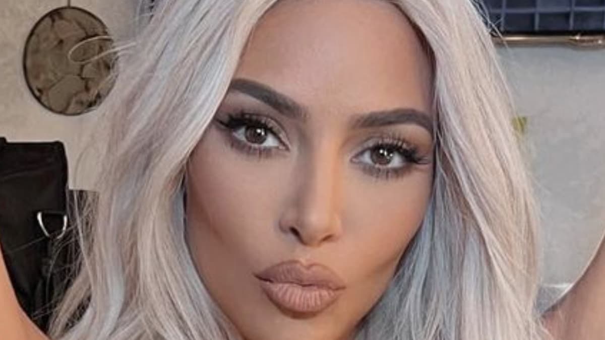 kim-kardashian-blonde-face