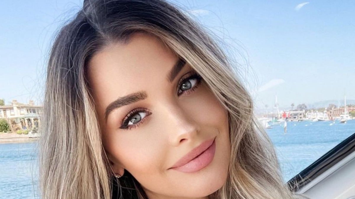 Emily Sears is gorgeous during New Orleans visit.