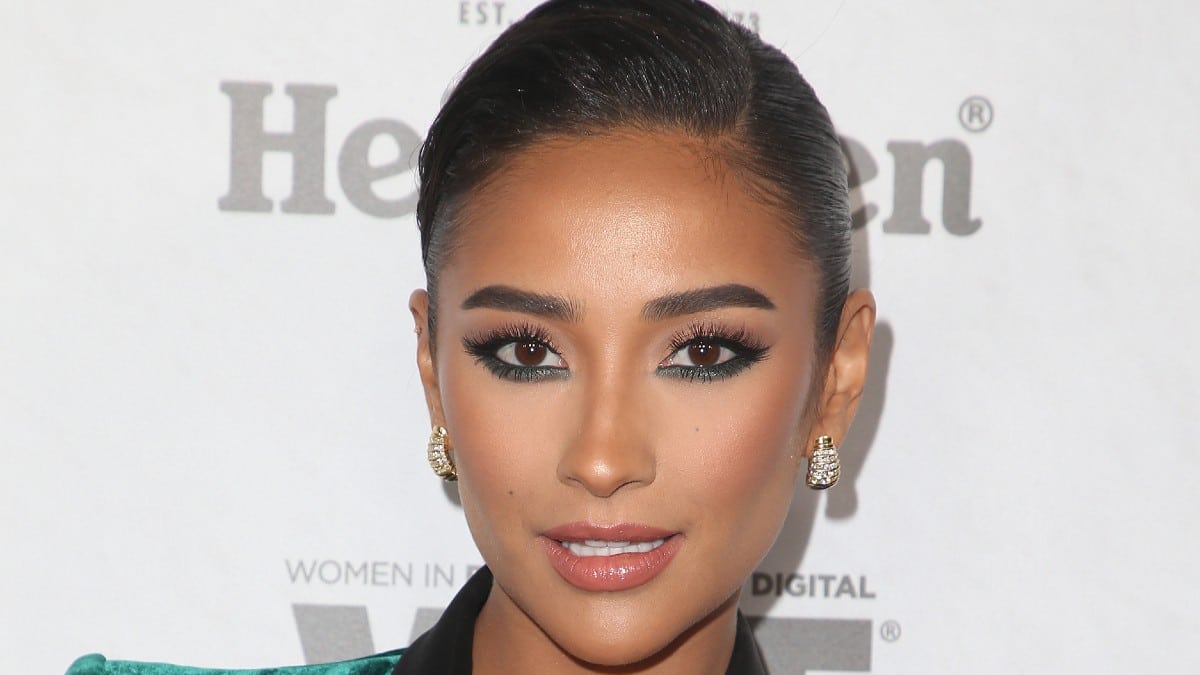 Shay Mitchell goes all pink for Blumarine photoshoot.