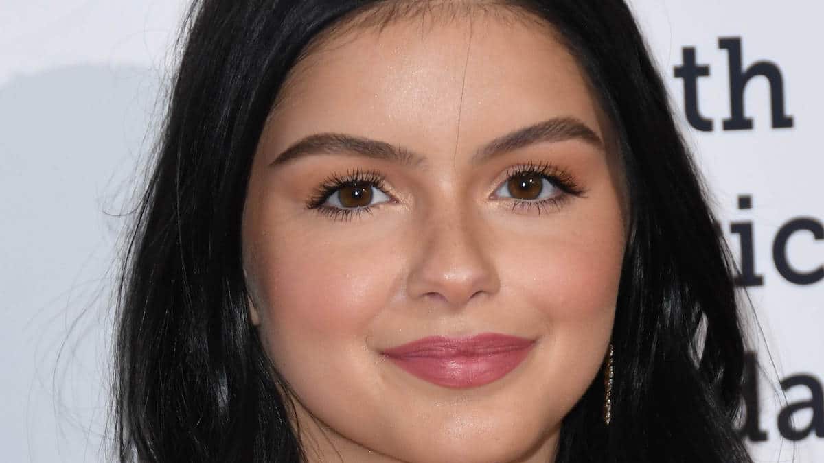 Ariel Winter exhibits birthday curves with busty Las Vegas glam