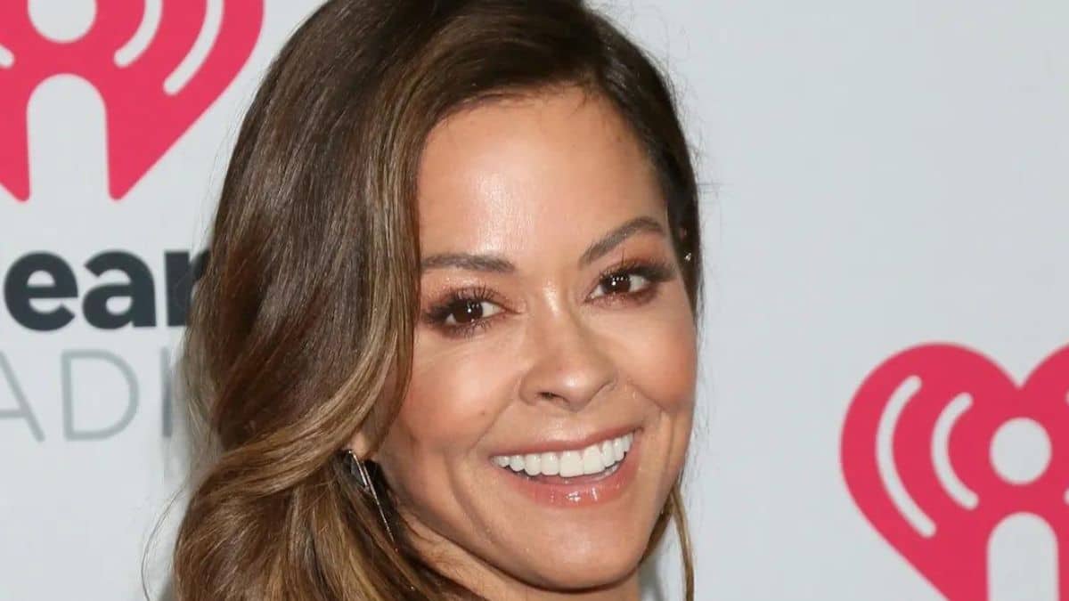 Brooke Burke celebrates her physique in gorgeous outside shoot