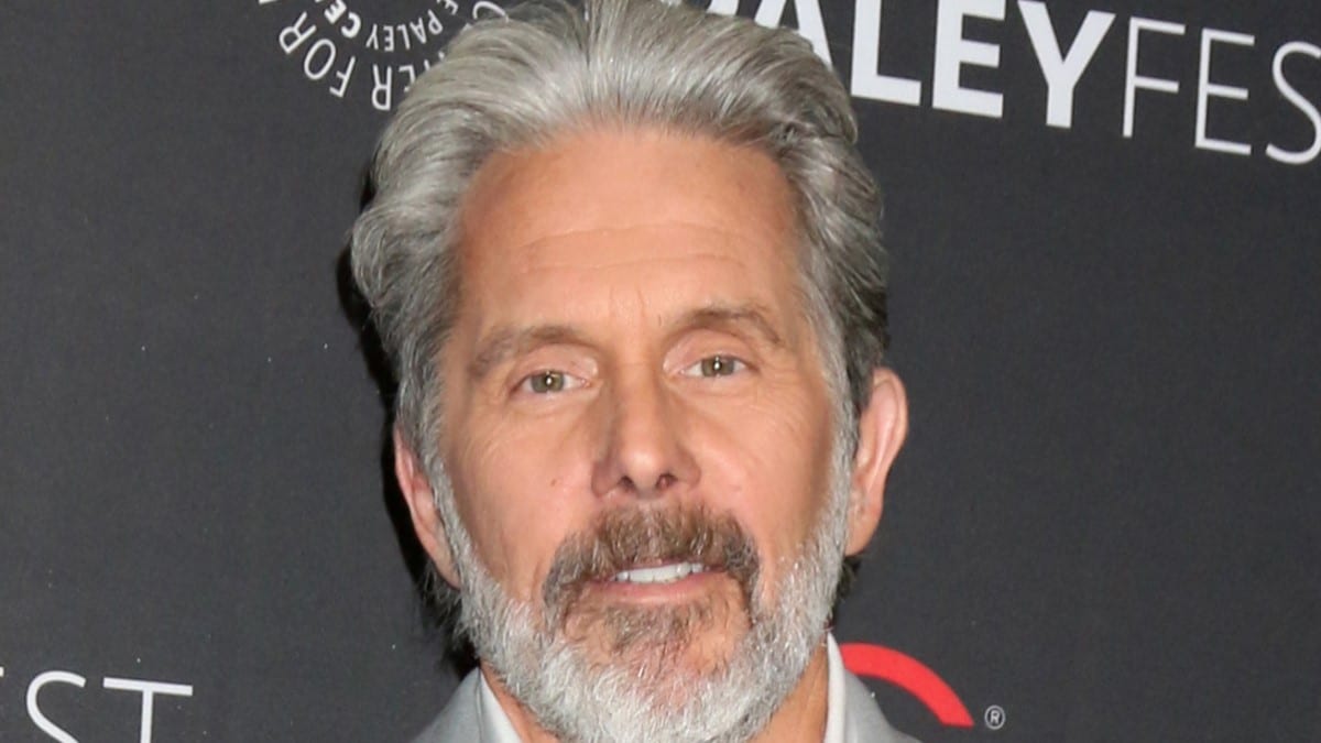 Gary Cole on the red carpet.