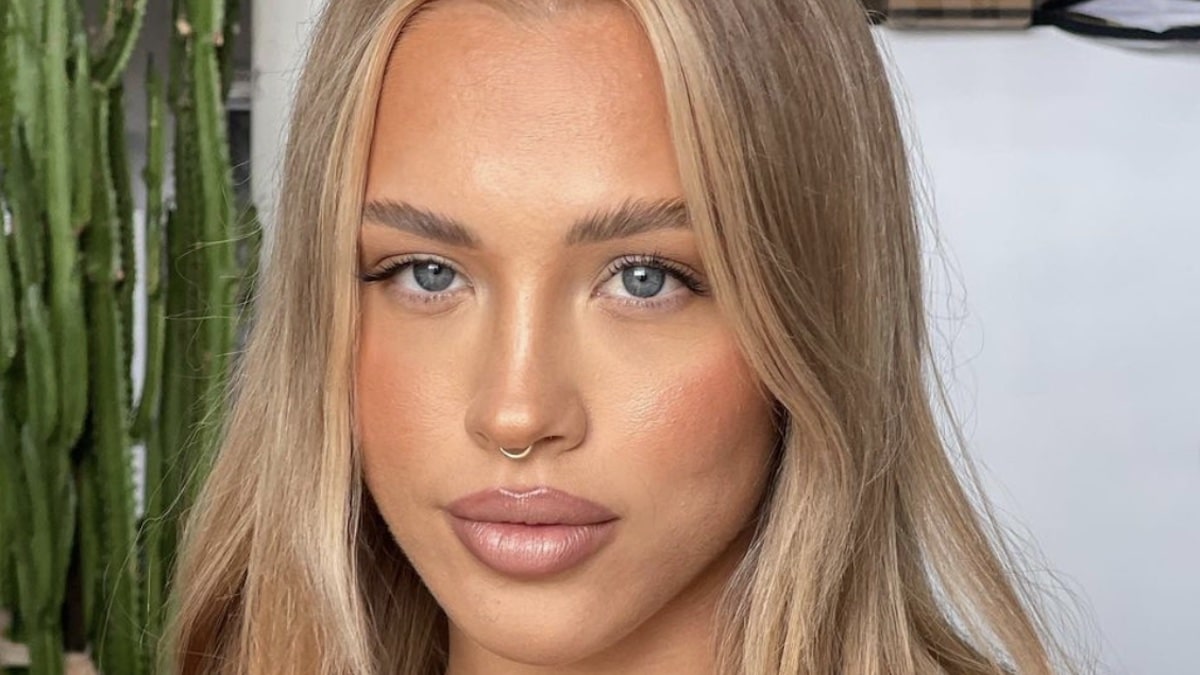 Close-up of Tammy Hembrow
