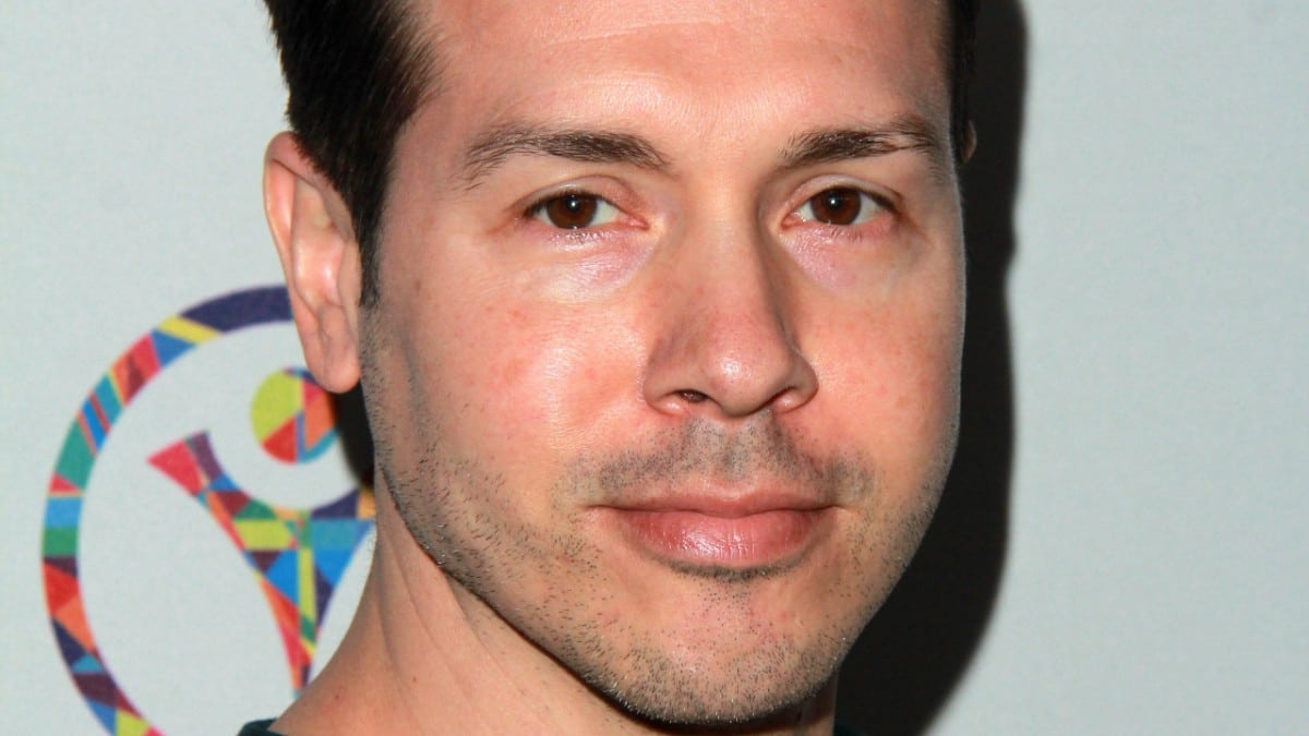 Chicago P.D. star Jon Seda promoting his big house for small fortune