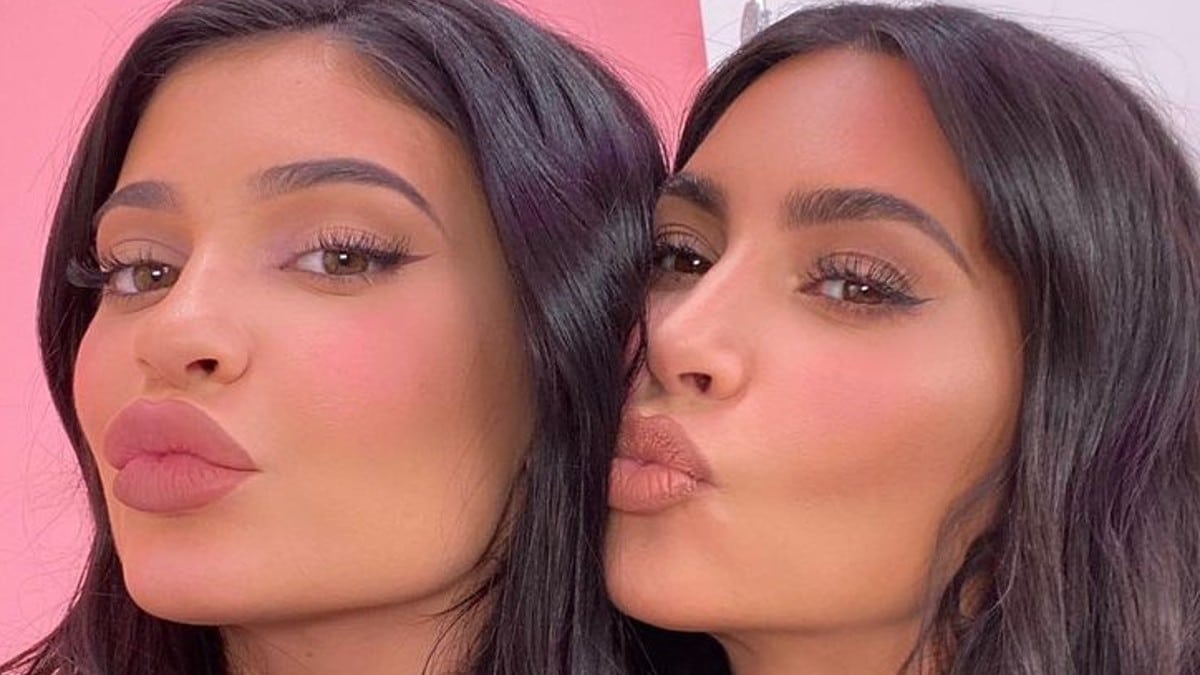 Kylie Jenner and Kim Kardashian pucker up for a selfie together