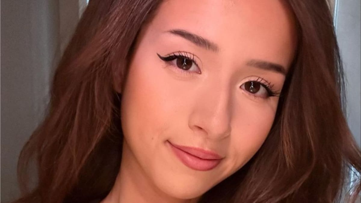 Twitch streamer Pokimane exhibits off her gymnasium positive aspects for selfie flex