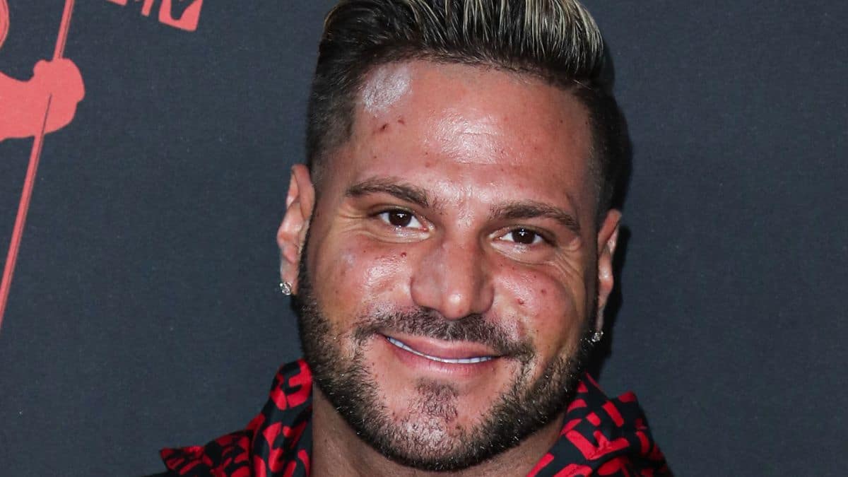 Ronnie Ortiz-Magro on the red carpet