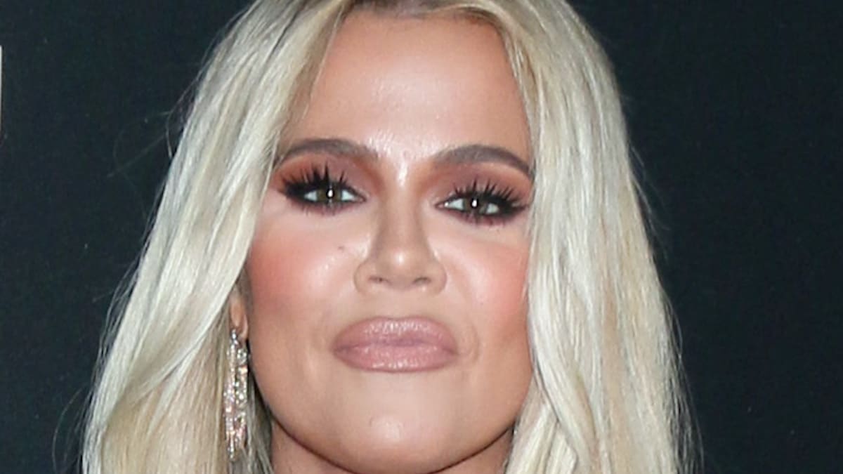 khloe kardashian at 2019 People's Choice Awards in Santa Monica