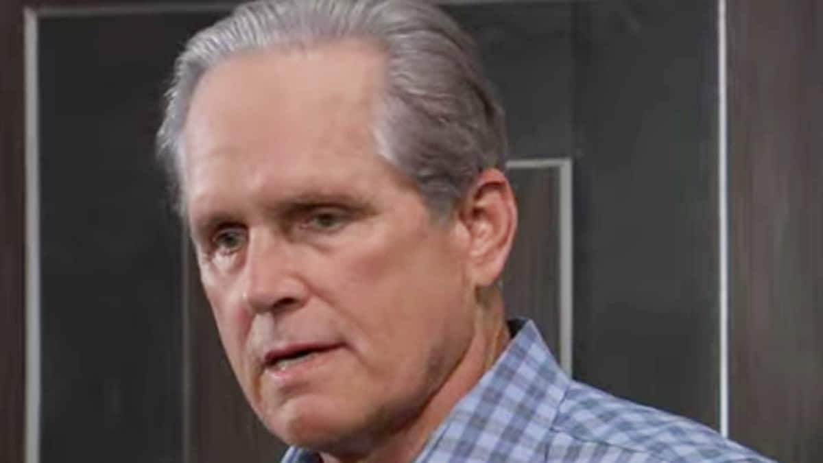 Gregory Harrison as Gregory Chase.