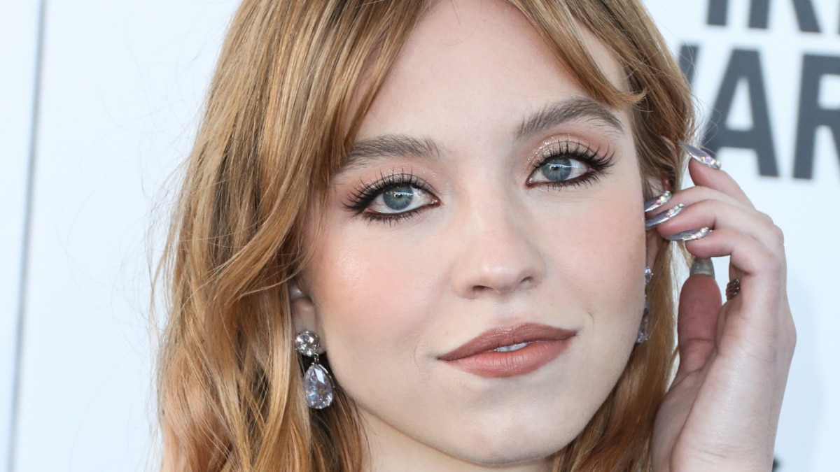 Sydney Sweeney at the at the 2022 Film Independent Spirit Awards.