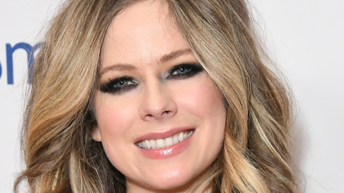 Avril Lavigne face