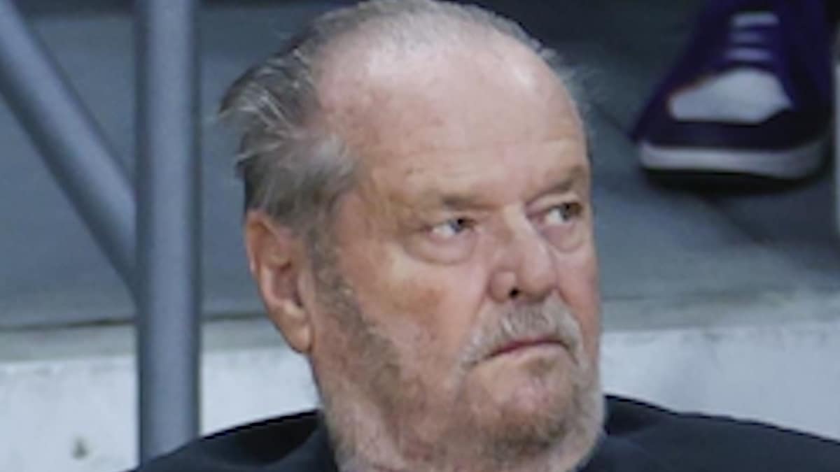 jack nicholson attends Lakers vs Warriors Game 4