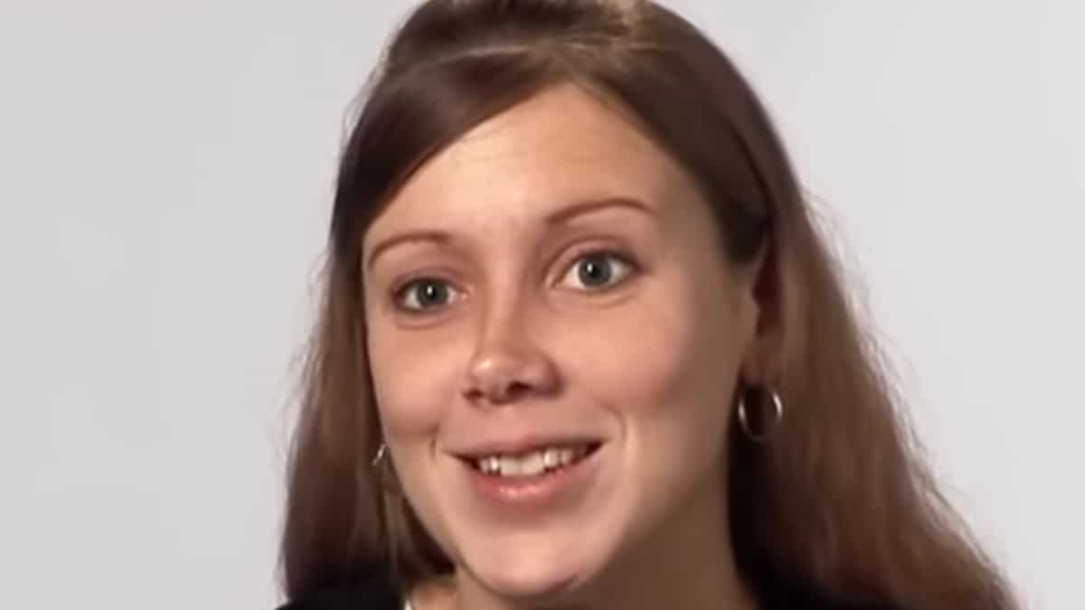 Anna Duggar in an 18 Kids and Counting confessional.