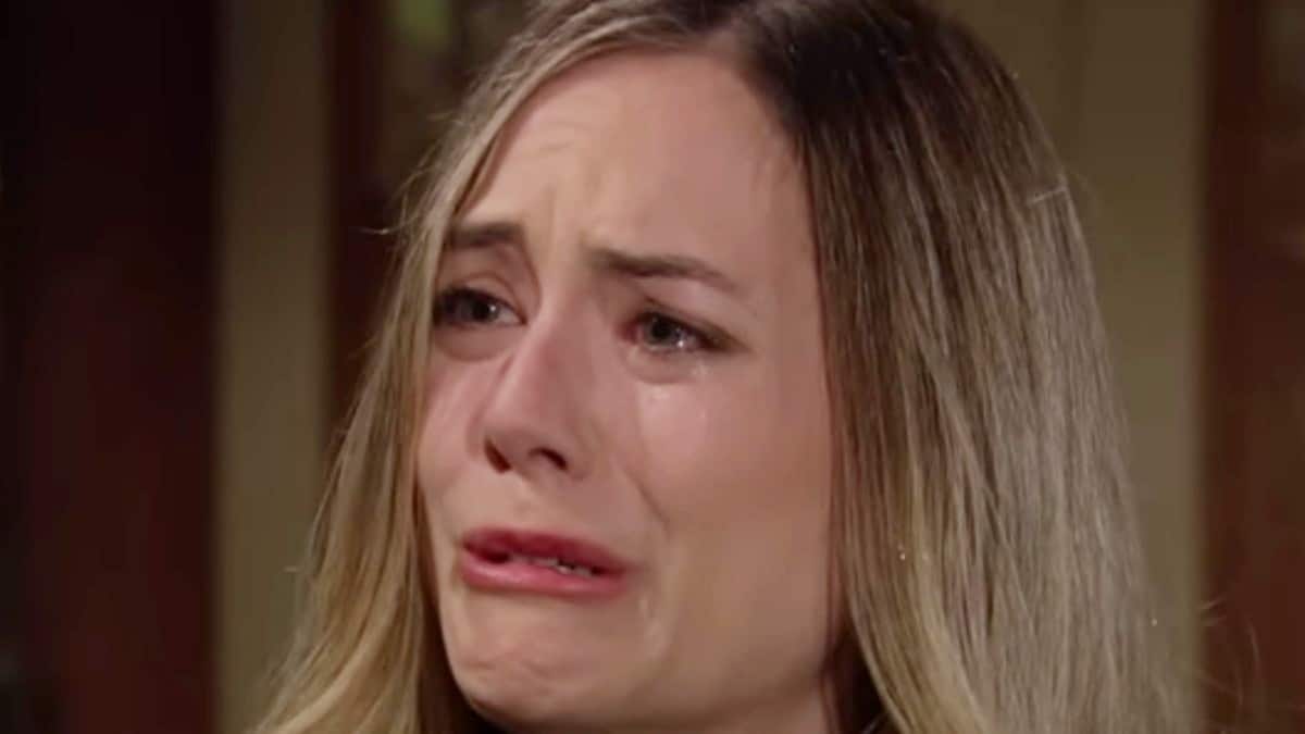 Annika Noelle as Hope on The Bold and the Beautiful.